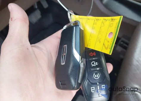 2017 Lincoln Mkx Reserve from USA, damaged, VIN 2LMPJ8LP4HBL19253